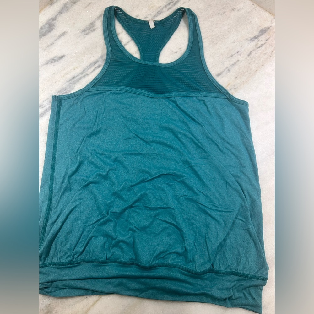 Women’s Athletic Shirt
